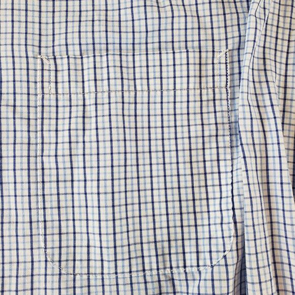 Dockers Men's Medium Fitted Button Down Collared Checkered Shirt - Picture 4 of 4